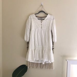 NWOT white Knox Rose dress. Size s